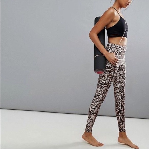 onzie leopard print leggings